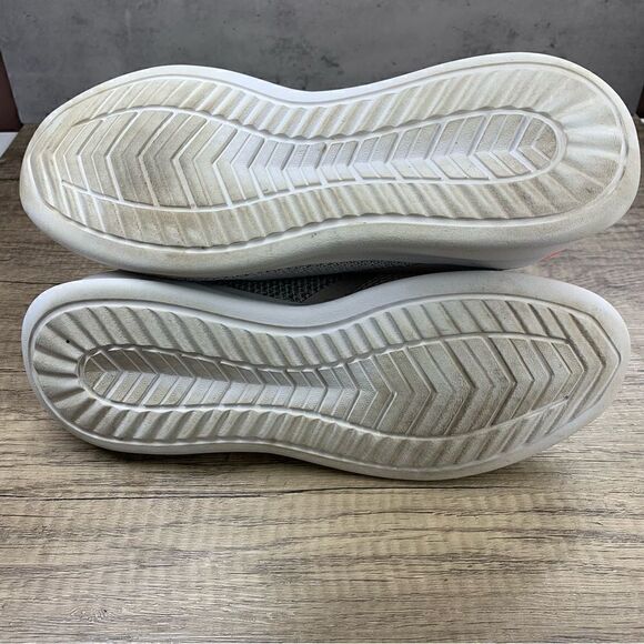 New Balance~Women’s~Cush Plus DR V1 Gray Running Shoes~Size 11 B - Picture 6 of 8